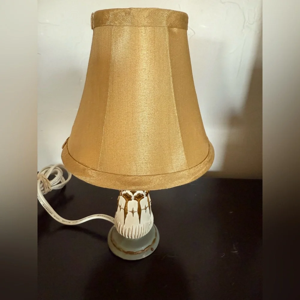 Mid century modern Mini Accent art table lamp petite vanity light dresser VTG 9”